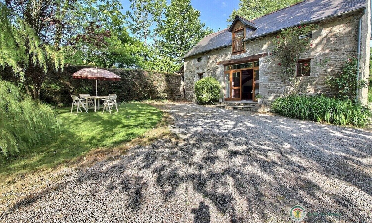 Saint-Gildas House | Poppies - SAINT GILDAS