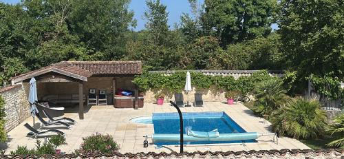 Breville Bed & Breakfast | Poppy's Paradise