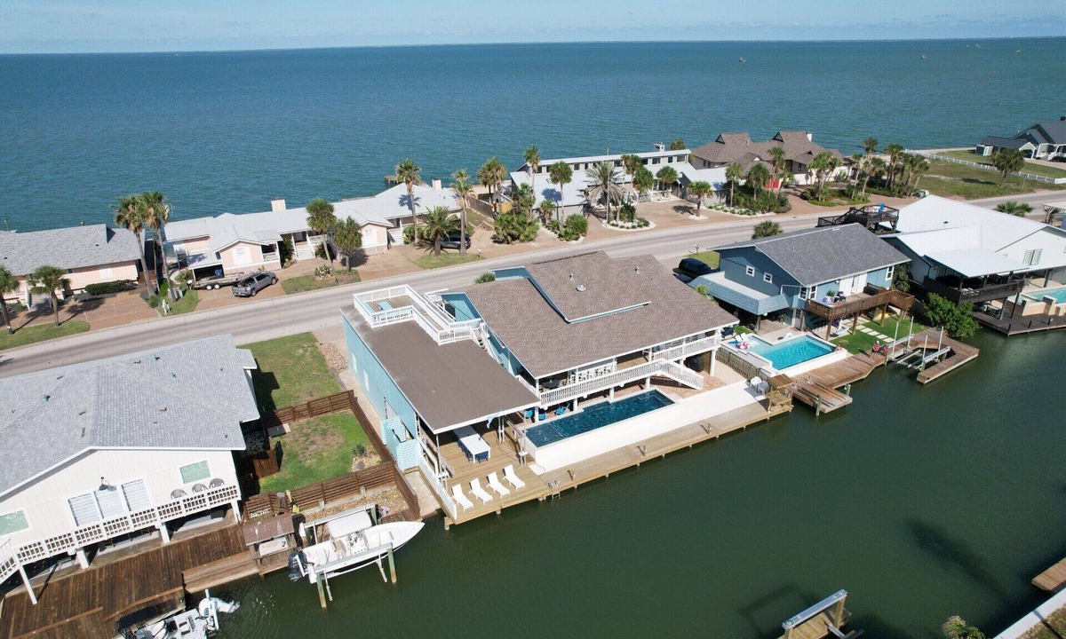 Key Allegro House | Poppy's Paradise - The Best Vacation Rental in Rockport!