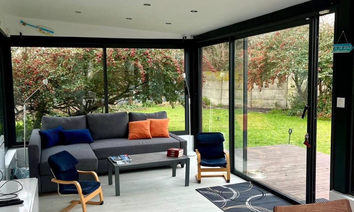 Ver-sur-Mer House | Poppy Seaside, private garden 200m from the sea