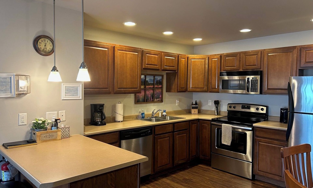 Bozeman Condo | Popular Bozeman Vacation Condo! Convenient central location