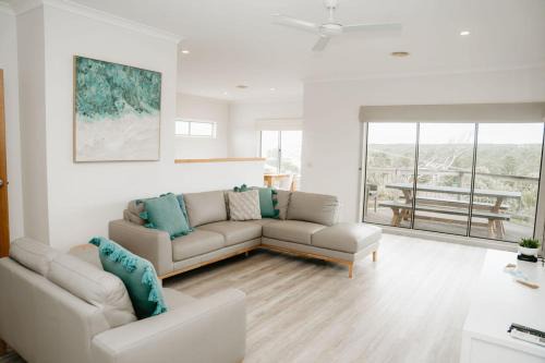 Port Campbell House | Port Campbell Coastal Unit 3