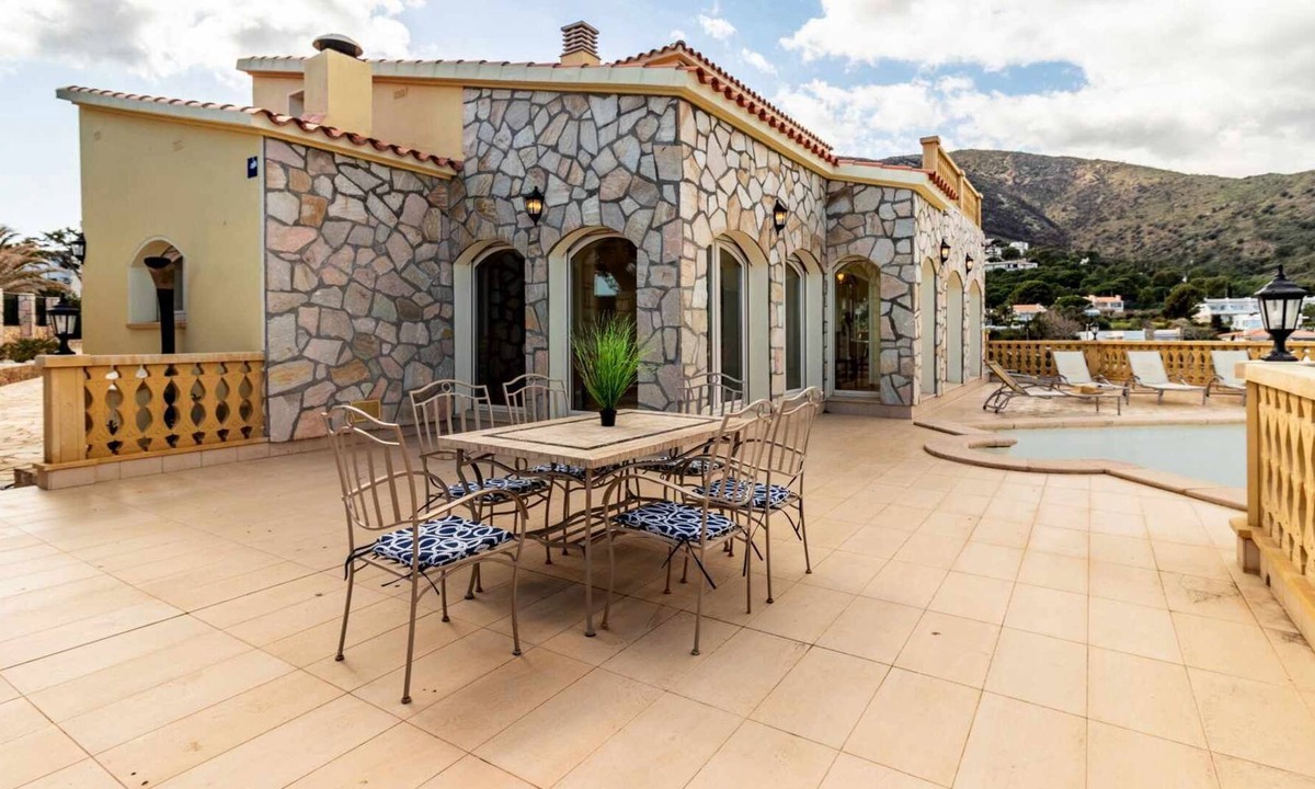 Port de la Selva House | PORT DE LA SELVA 96 – magnificent house with private pool and views