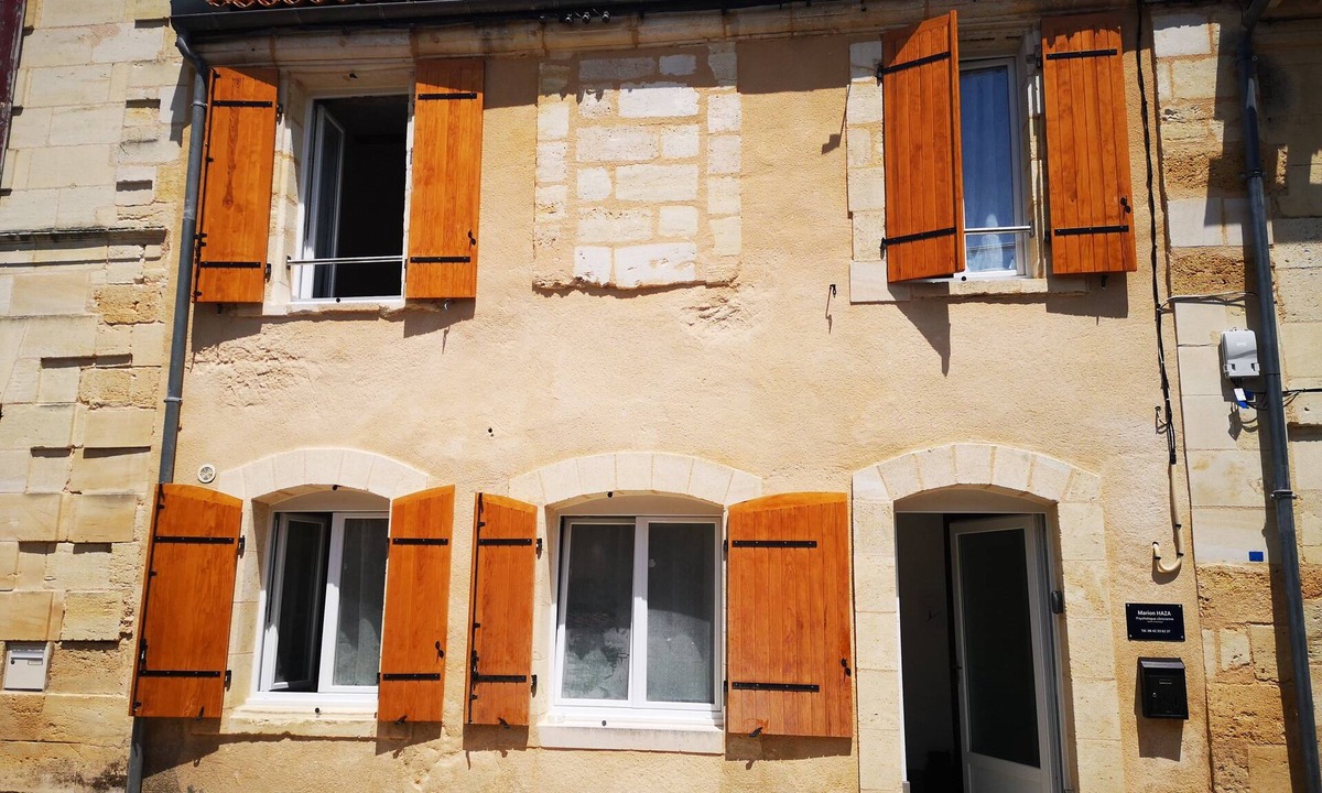 Bourg-sur-Gironde House | Port House