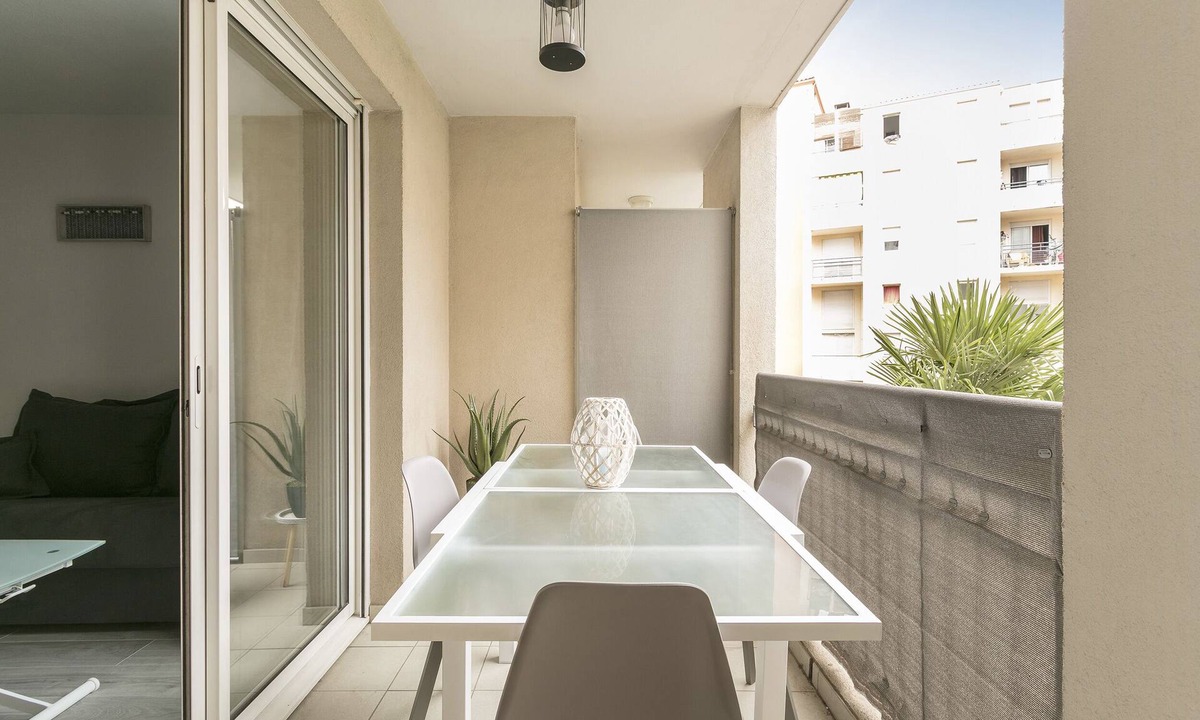 Port Marianne Apartment | Port Marianne: terrace, parking, elevator ★