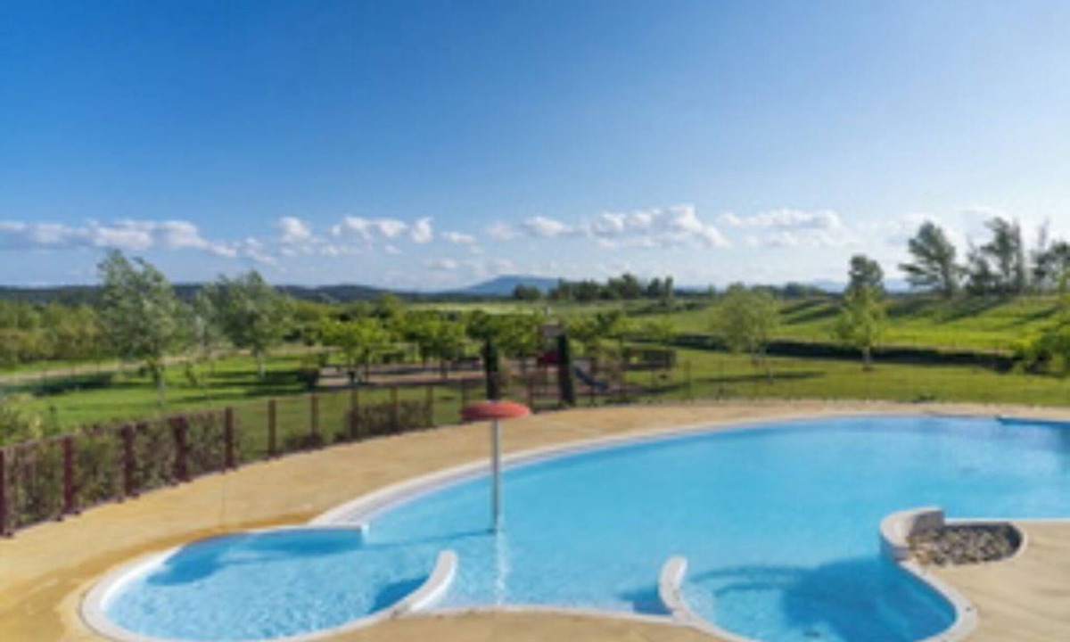 Homps Ski Chalet | Port Minervois/Les Hauts du Lac M4P8