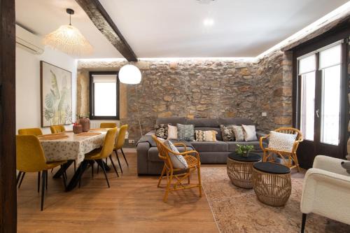 Old Town Apartment | Port Relax Old Town with AC
