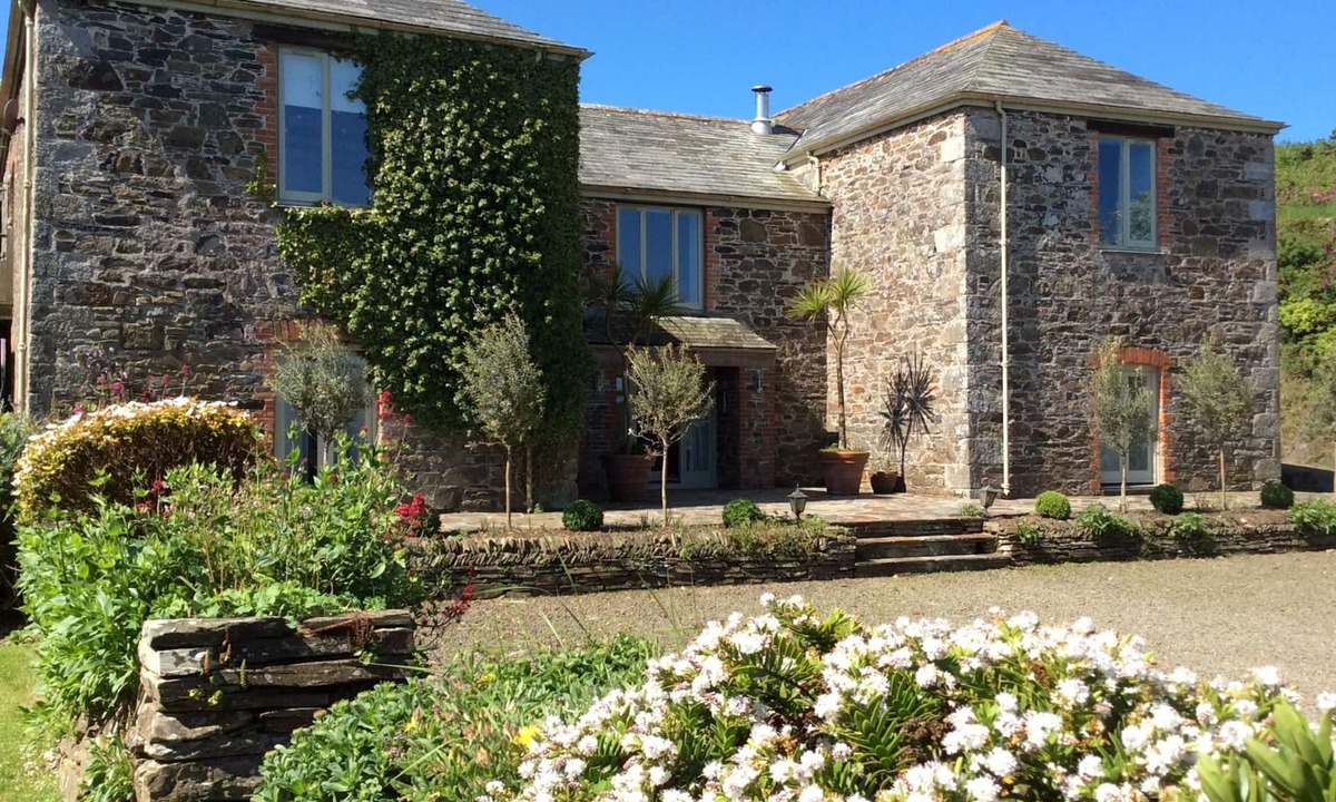 Wadebridge House | Porteath Barn; Seclusion, Space, Sea.