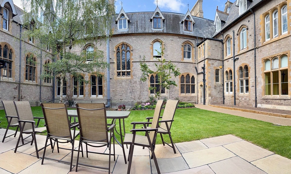 Hereford Hotel | Porters Lodge