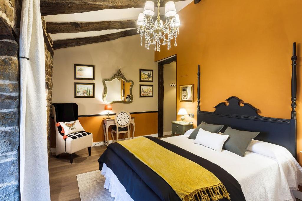 Soba Hotel | Posada Casa Guadamillas