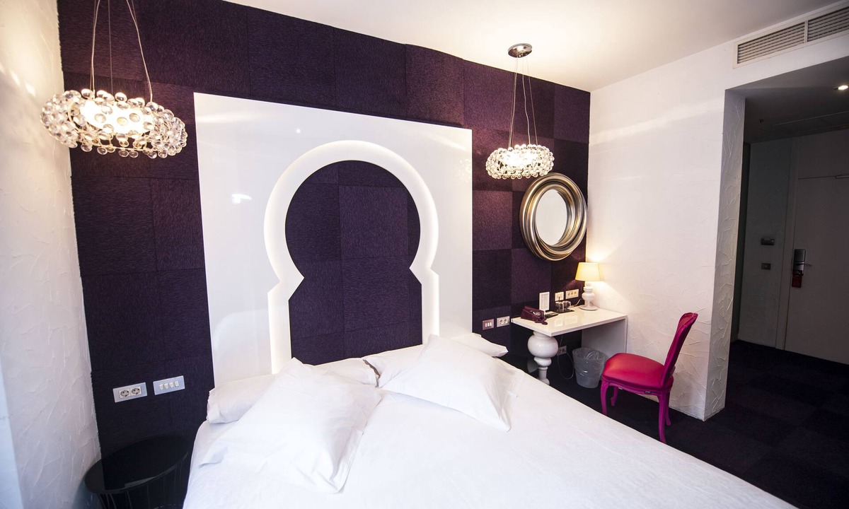 Barrio de La Latina Hotel | Posada del Dragón Boutique Hotel