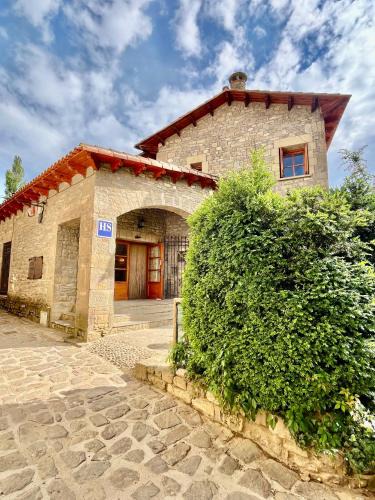 Longas Hotel | Posada OsTablaus