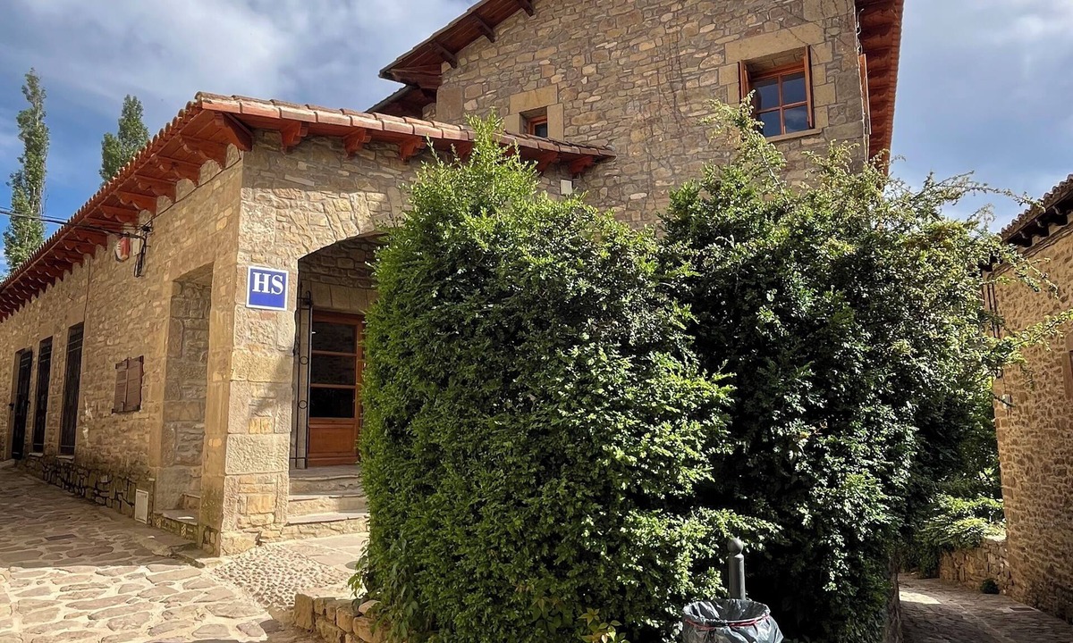 Longas Hotel | Posada Rural Os Tablaus