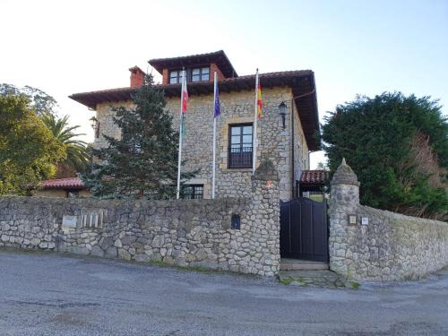 Tonanes Hotel | Posada San Tirso