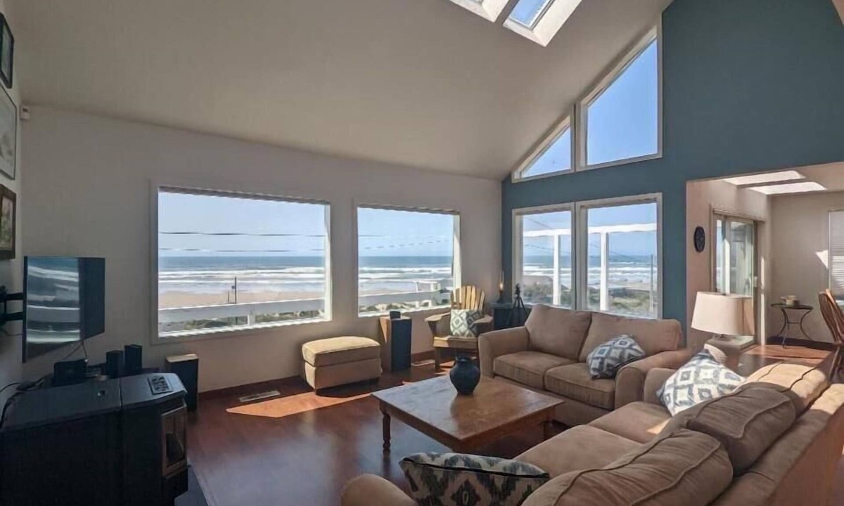 Florence House | Poseidon's Paradise with spectacular views.