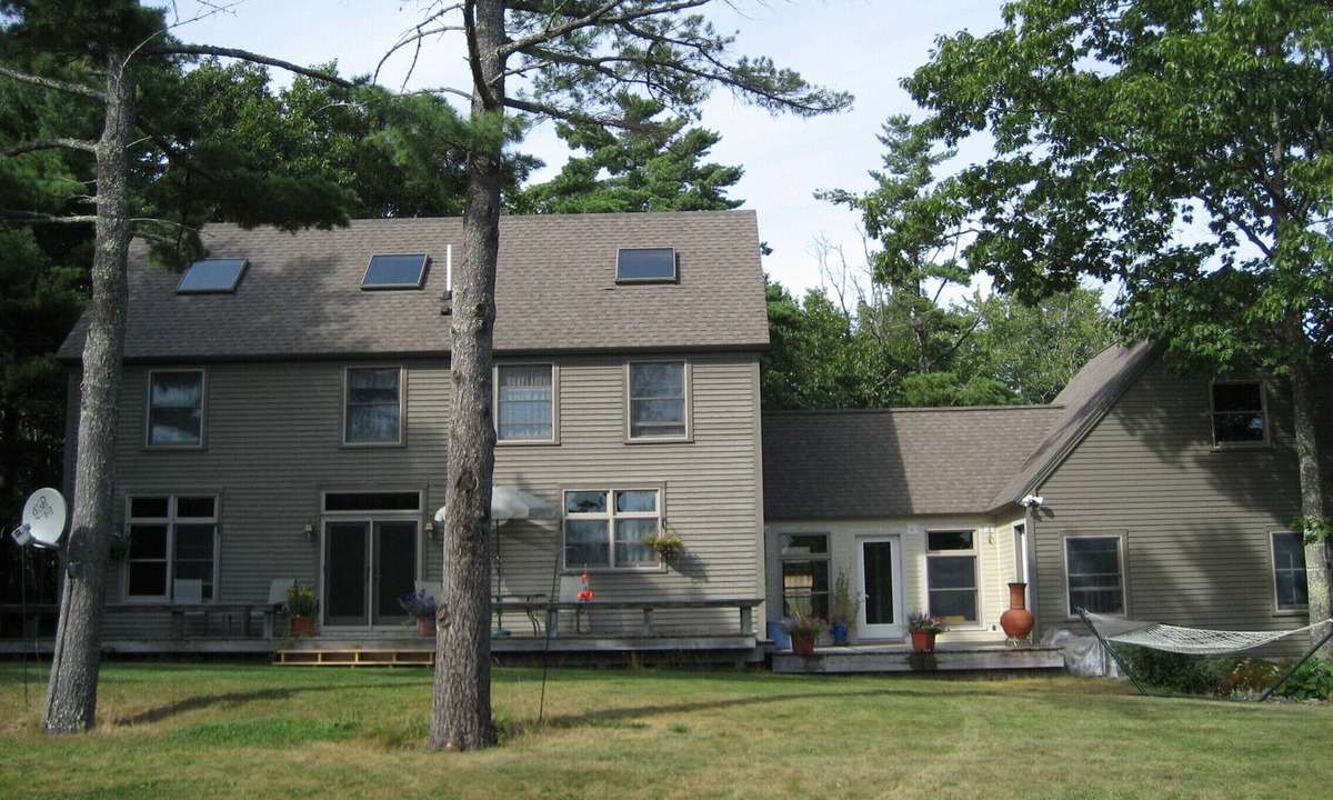 Hulls Cove House | Post and Beam Home on Meadow