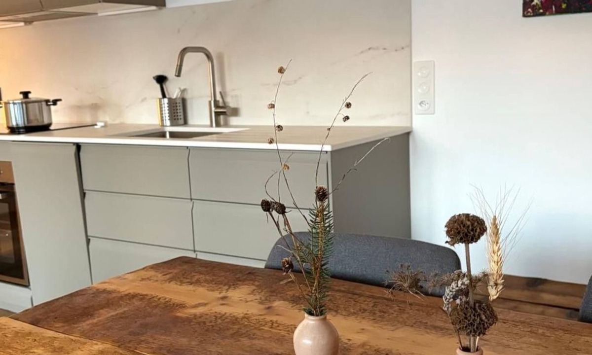 Lohn Apartment | Poste viglia by Interhome