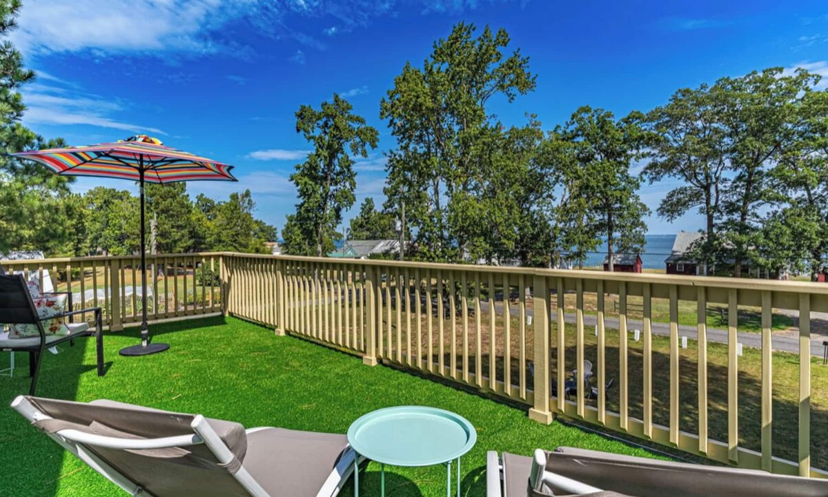 Coles Point House | Potomac River View 3 Bedroom Chalet