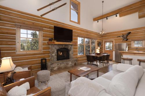 Powder Ridge House | Powder Ridge Cabin - 9A Red Cloud