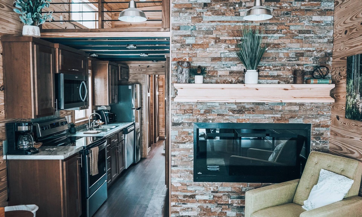 Mesa Hotel | Powderhorn Lodging