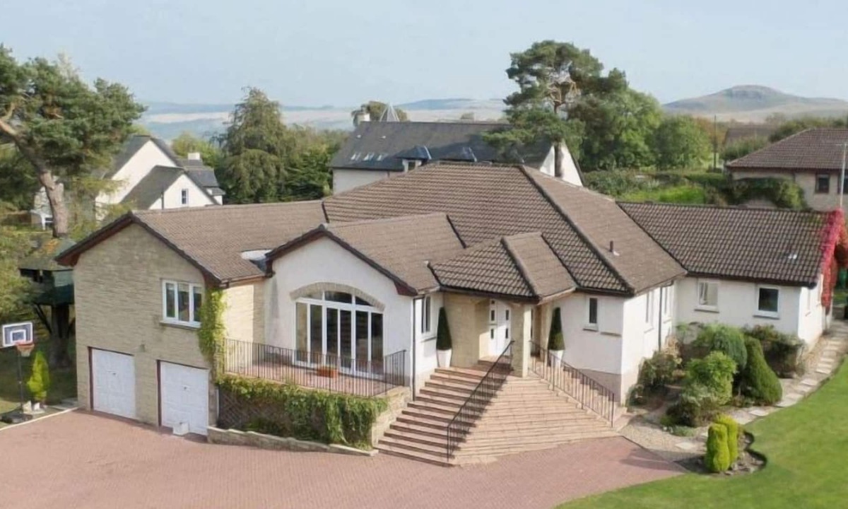 Powmill House | Powmill House by Interhome