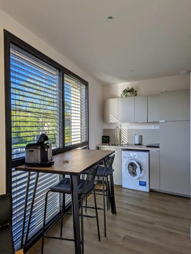 Riom Apartment | Pré Madame, Terrasse, Parking