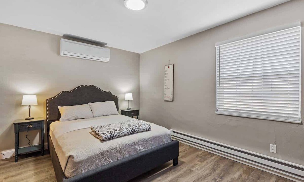 Tower Grove South Apartment | Practical 1BR Apartment on Morganford