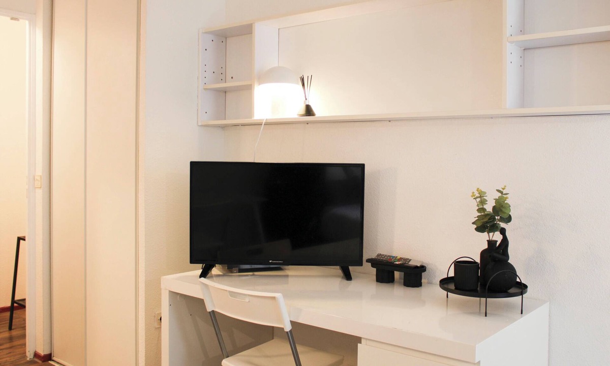 Faubourg de l'Arche Apartment | Practical studio in the heart of La Défense