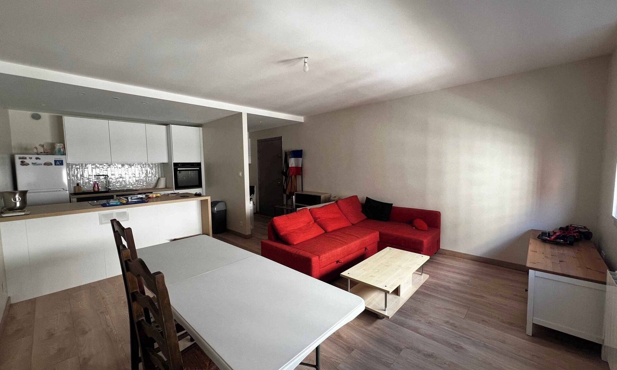 7th Arrondissement Apartment | Practical studio in the heart of Lyon