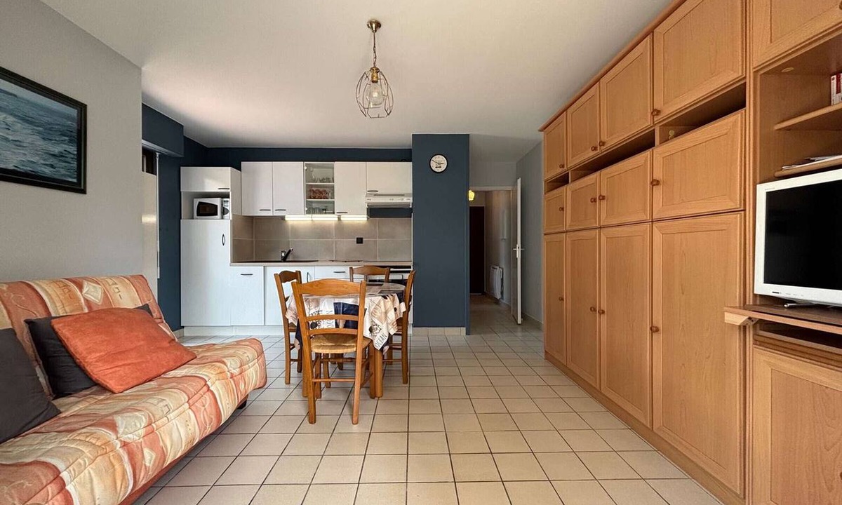 Le Croisic Apartment | Practical studio near the beach - 4 guests