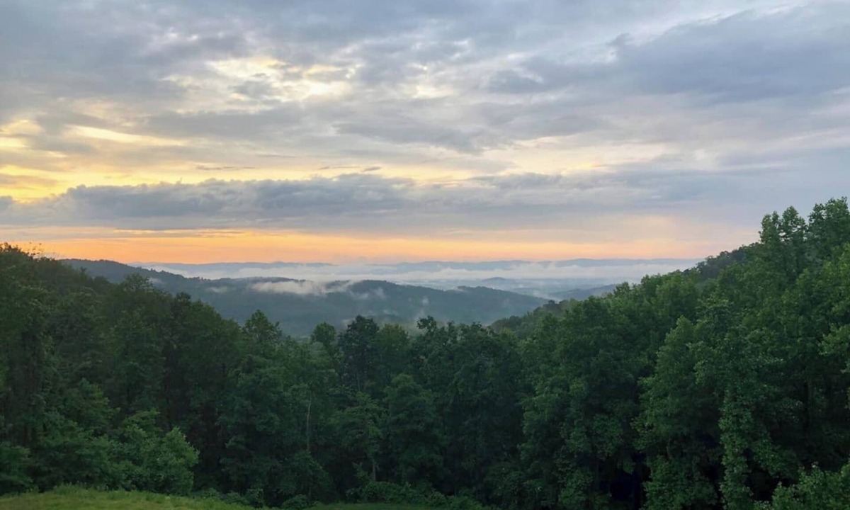 Moravian Falls Cabin | Prayer Mountain View Cabin | Fire Pit
