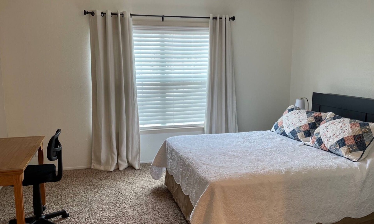 Blossoms Park House | preciosa casa completa 2 bedroom 2.5 bathroom