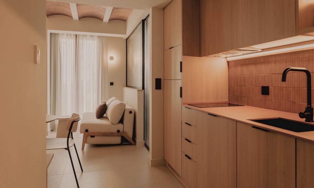 Old Town Apartment | Premier Apartment Pau Suites