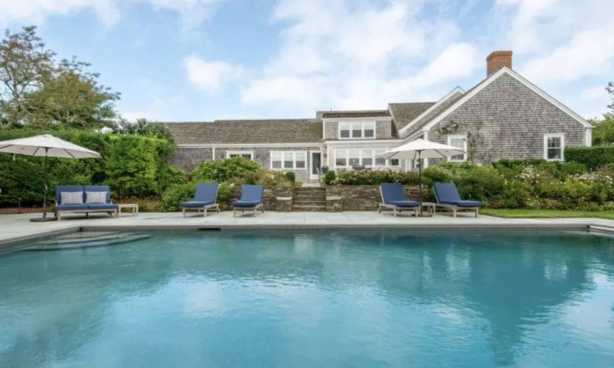 Cliff House | Premier Cliff location!