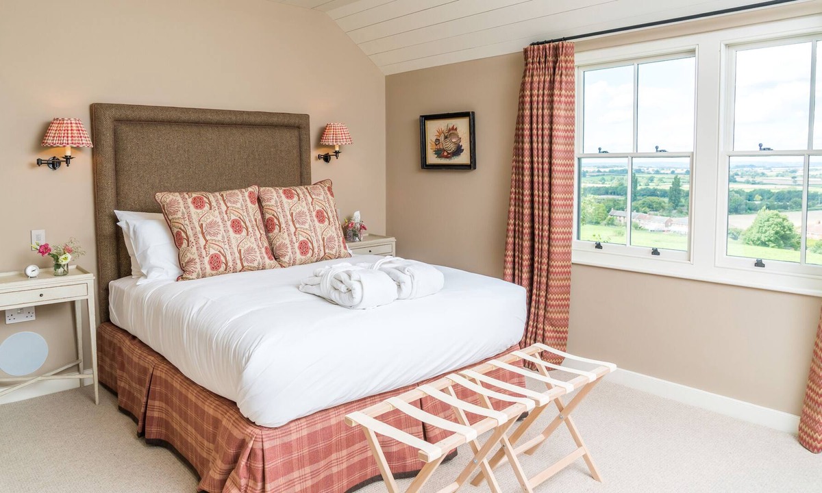 Edington Bed & Breakfast | Premier Double Ensuite at The Three Daggers