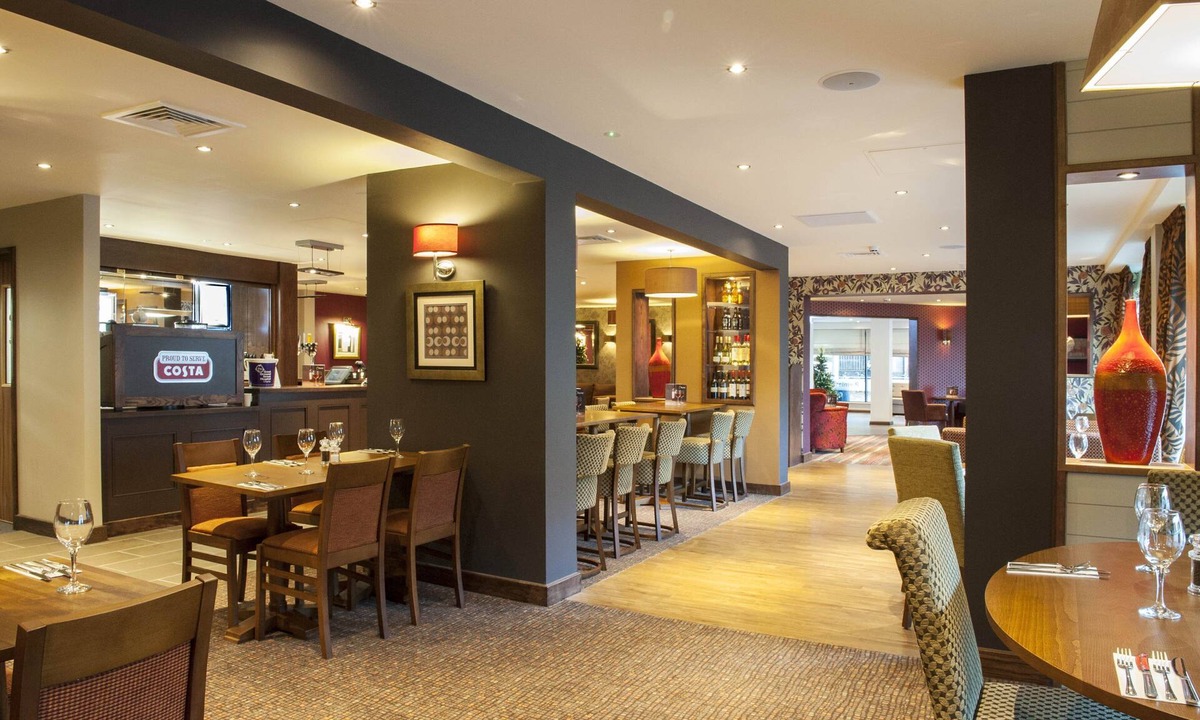 Bath City Centre Hotel | Premier Inn Bath City Centre