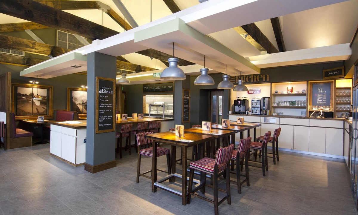 Kidderminster Hotel | Premier Inn Kidderminster