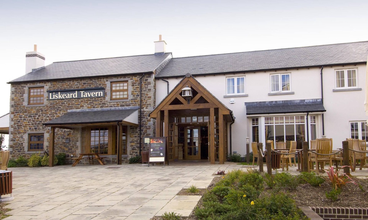 Liskeard Hotel | Premier Inn Liskeard
