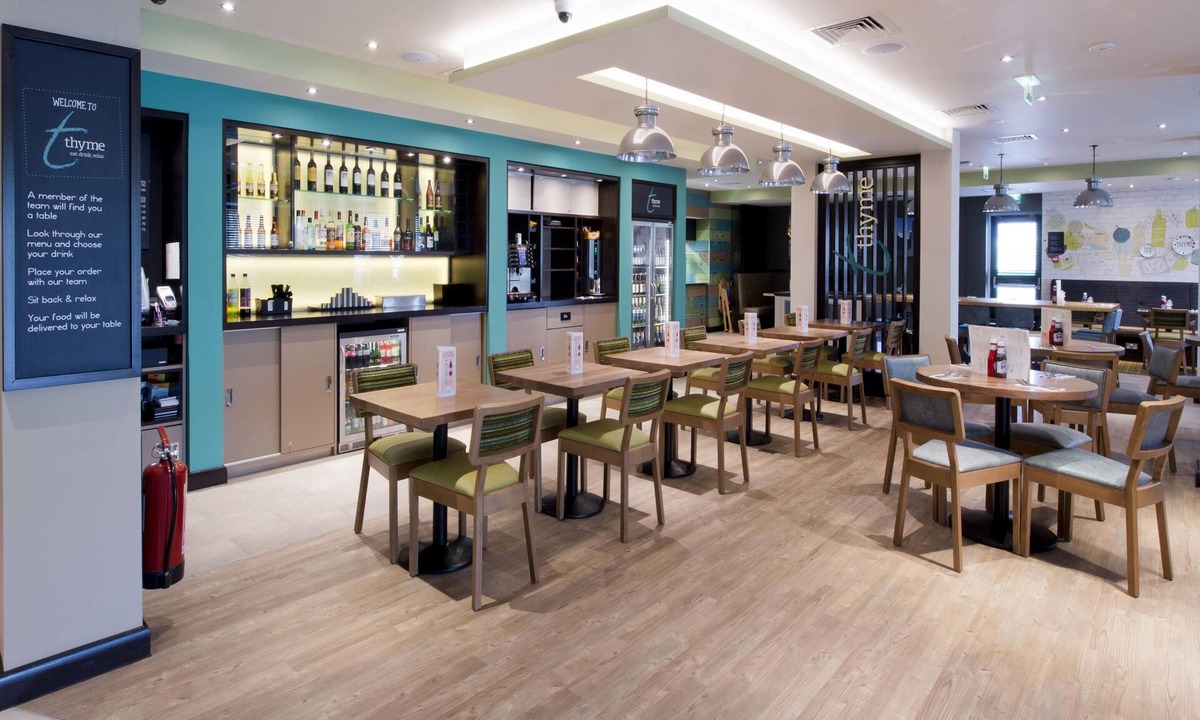 Monmouth Hotel | Premier Inn Monmouth