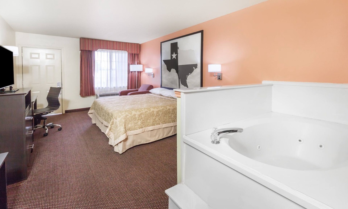 Palestine Hotel | Premier Inn Palestine