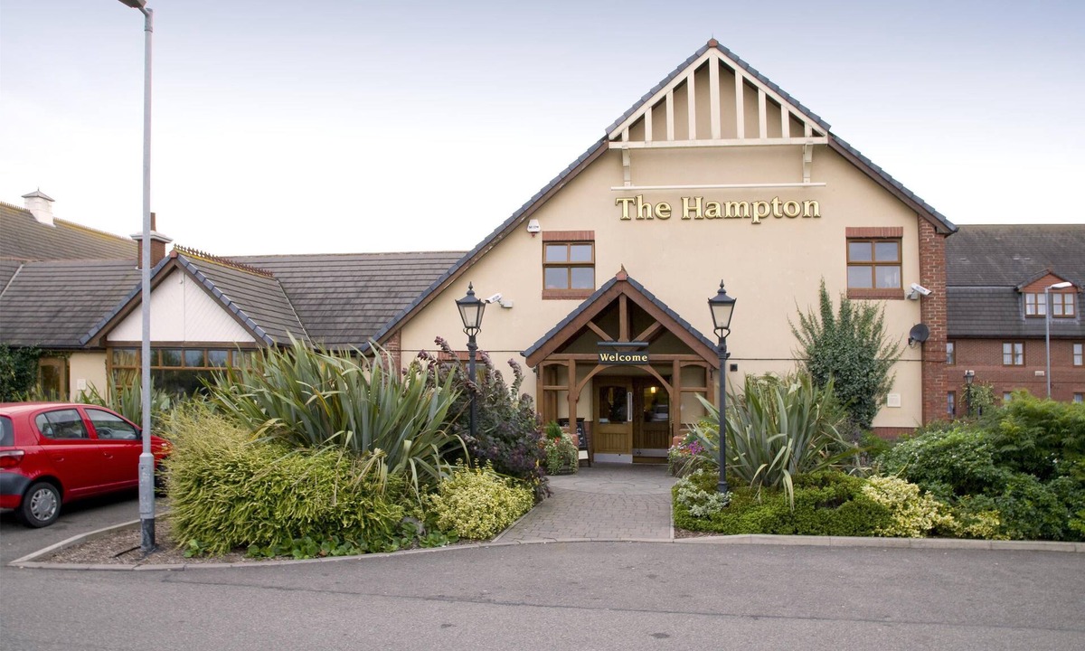 Hampton Hotel | Premier Inn Peterborough - Hampton