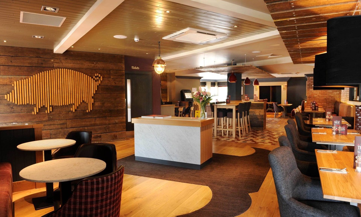 Redditch Hotel | Premier Inn Redditch North - A441