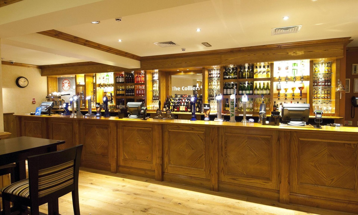 Rugeley Hotel | Premier Inn Rugeley