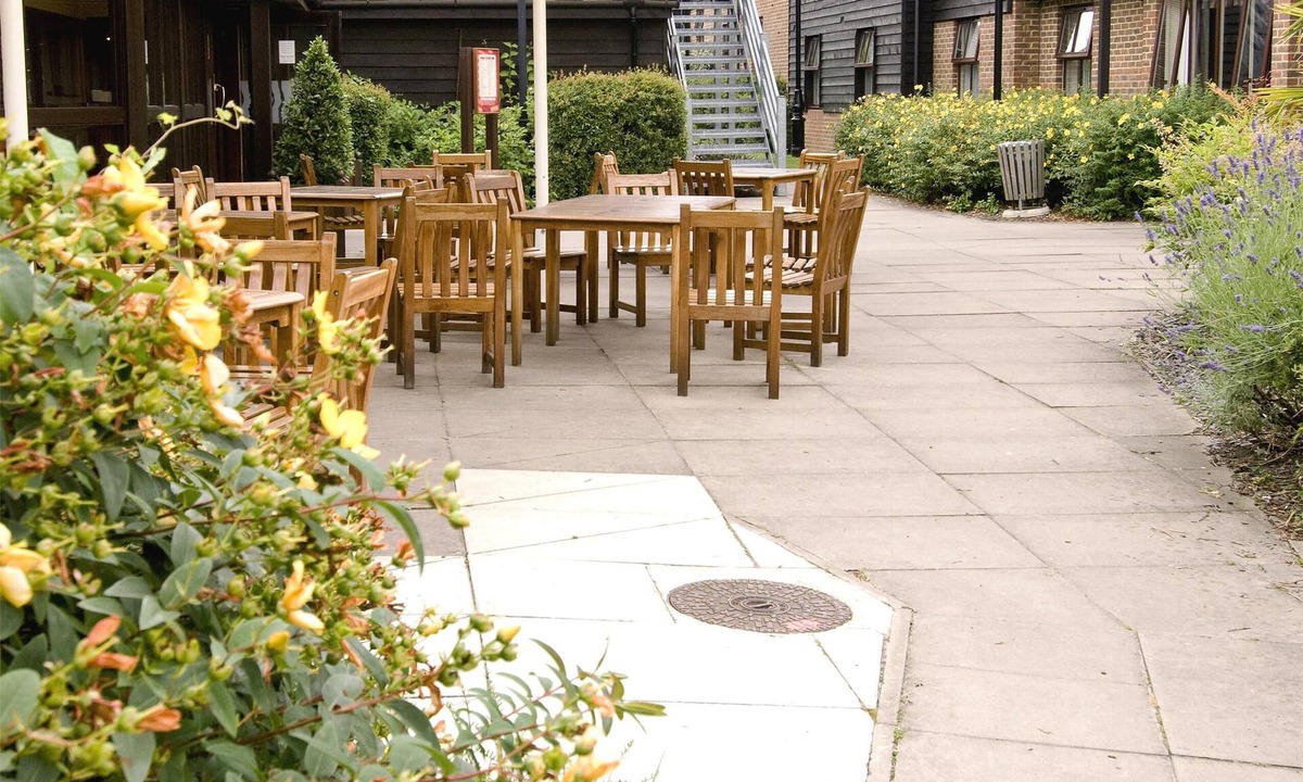 Sandhurst Hotel | Premier Inn Sandhurst