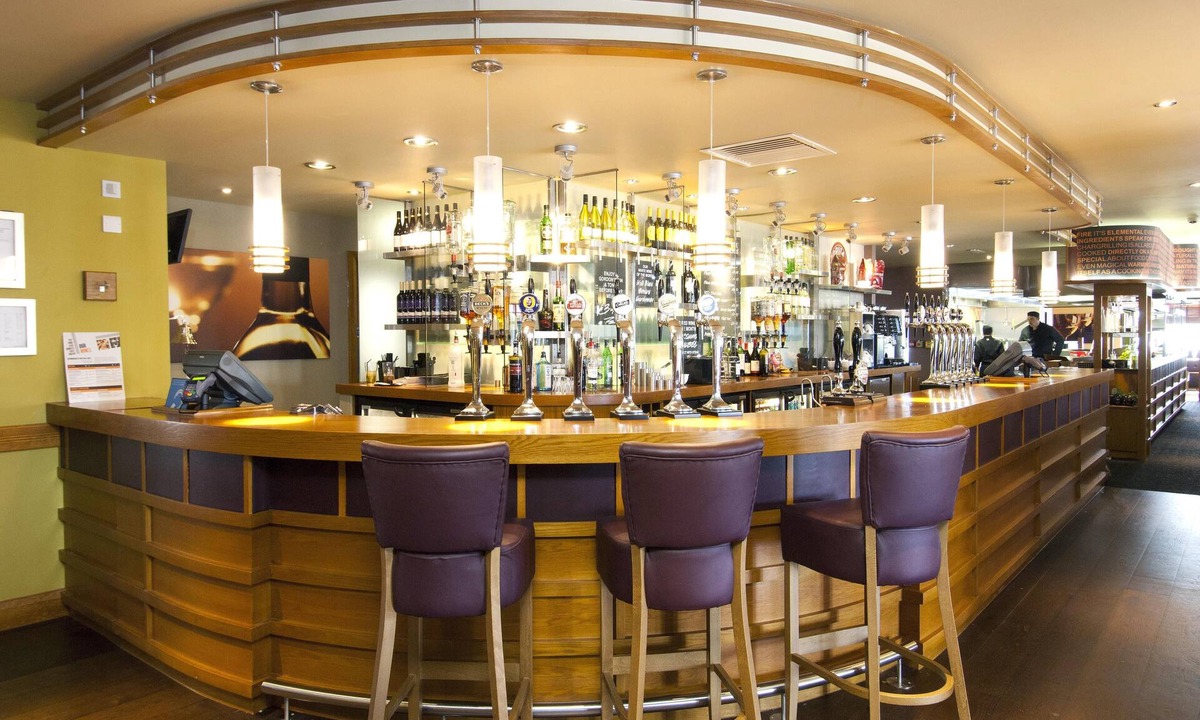 Swanley Hotel | Premier Inn Swanley