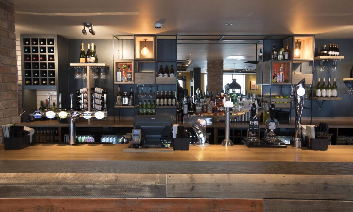 Whitley Bay Hotel | Premier Inn Whitley Bay