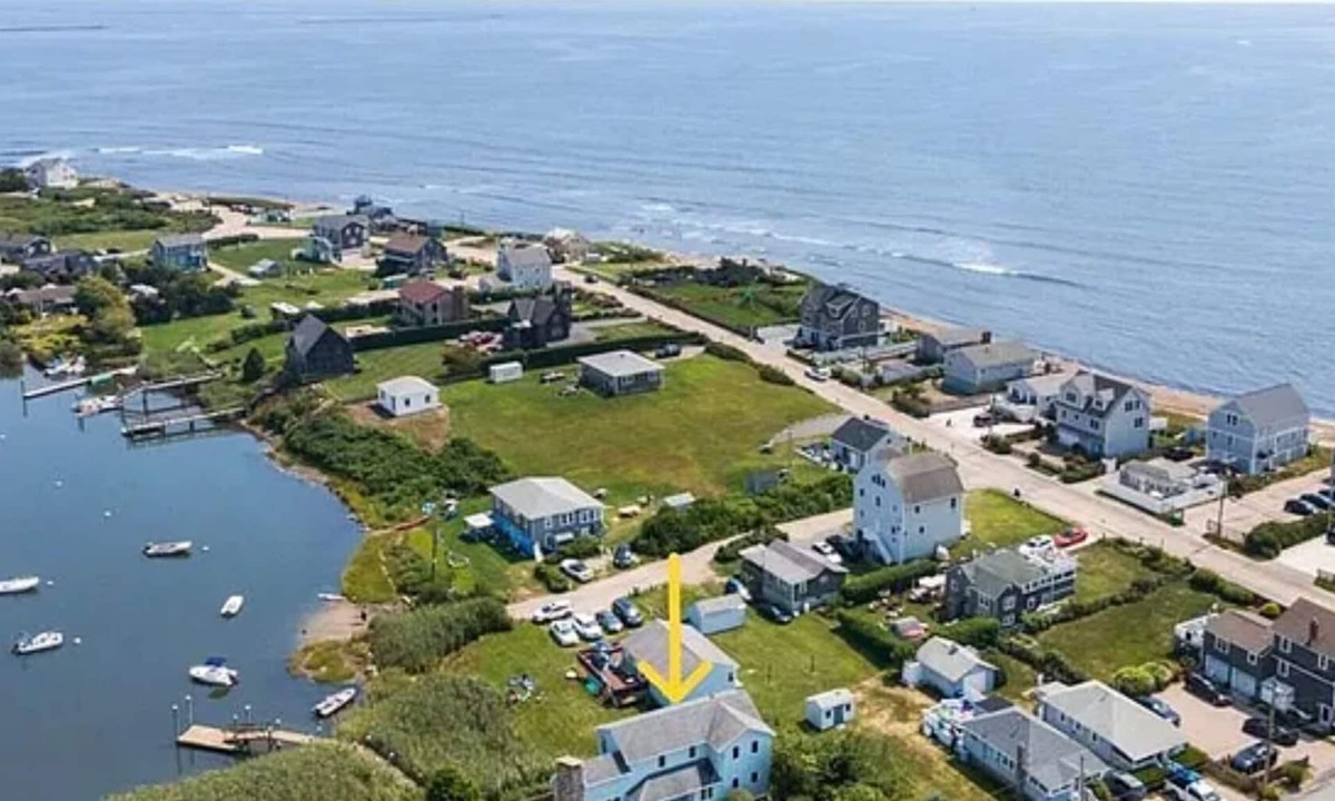 Matunuck House | Premier Waterfront Estate w/Private Dock-Walk to Matunuck Beach