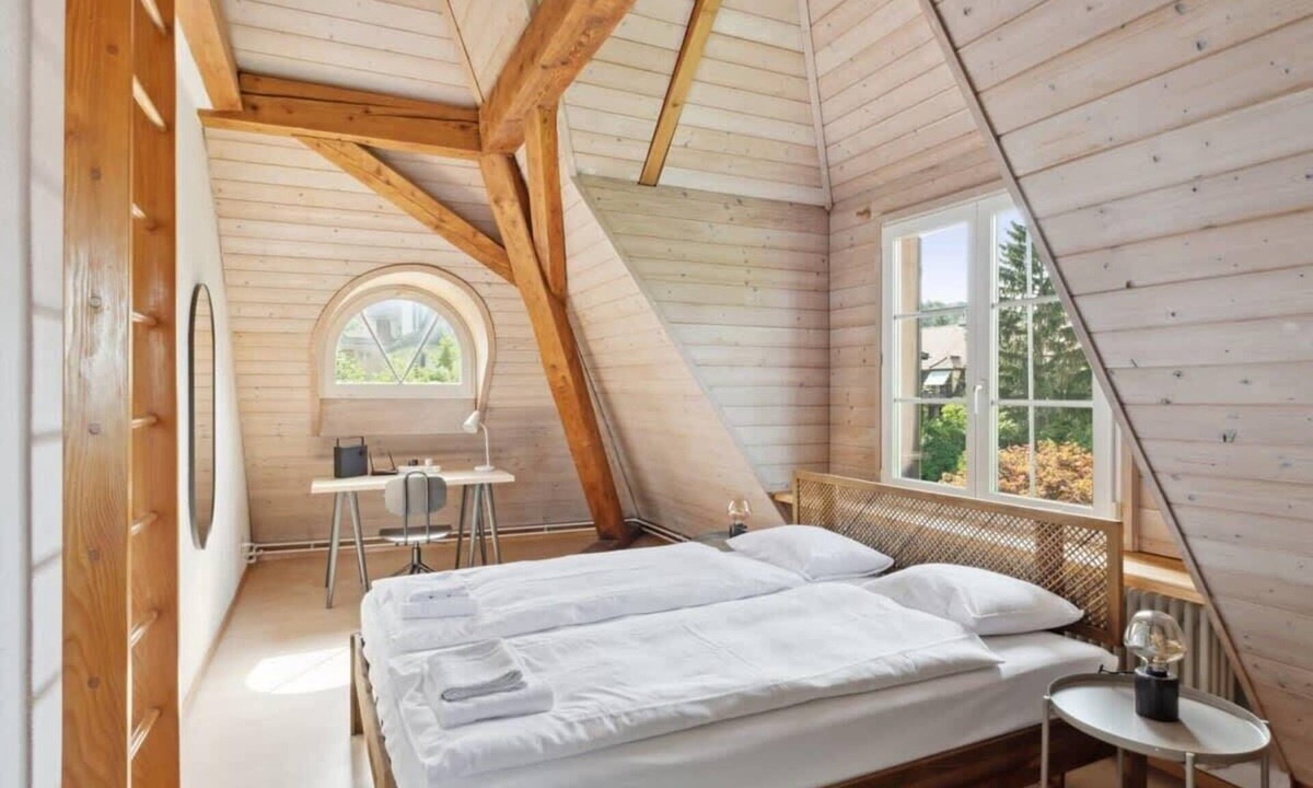 Unterstrass House | Premier Zurich Residence: Stunning Elegance