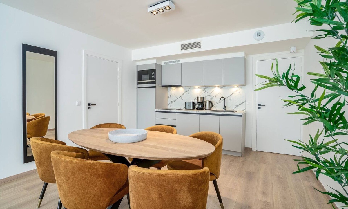 Camiers Apartment | [Premium] Apartment with 3 rooms 1 with double beds, 1 with 2 single beds & 1 bunk beds