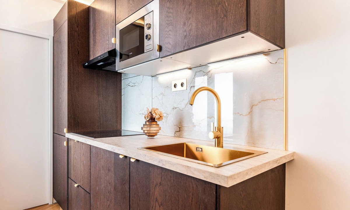 Pere Lachaise Apartment | Premium Apartment with Private Jacuzzi Sleeps- Chine 1